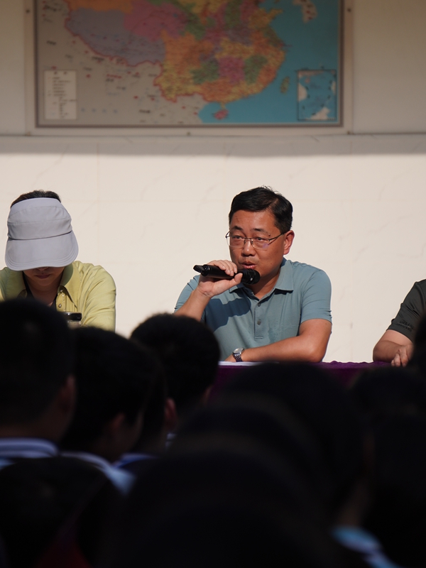阎校发言.jpg